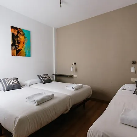 Apartamentos Senorio De Haro 3000 Buitenkant foto